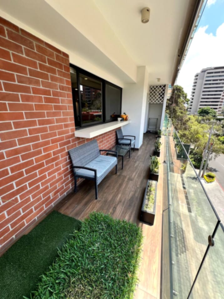 🏙️ Apartamento en Venta – Edificio Casa Clara, Zona 10 — foto 2 de 11