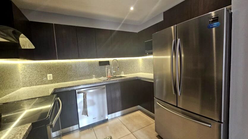 🏙️ APARTAMENTO EN VENTA Edificio Lantana, Zona 14 — foto 2 de 5