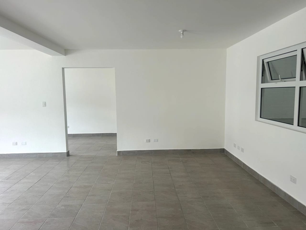 🏢 BODEGA EN ALQUILER | Tunas 8 — El Naranjo — foto 5 de 14