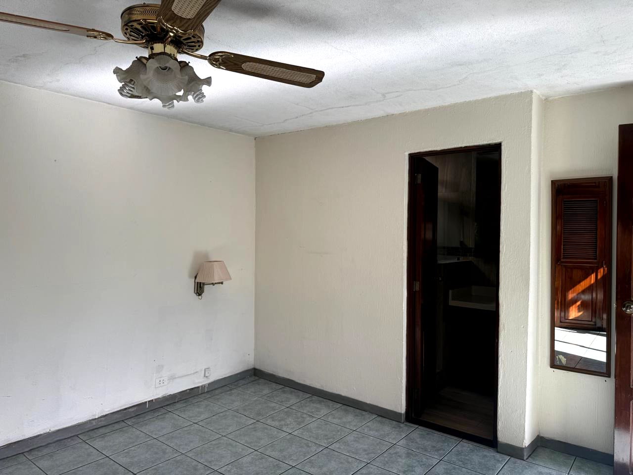 🏡 CASA EN RENTA ZONA PRADERA ZONA 10 🏡 — foto 5 de 17