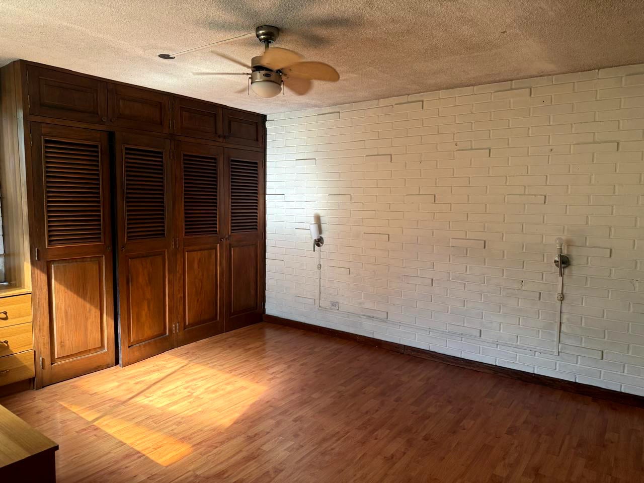 🏡 CASA EN RENTA ZONA PRADERA ZONA 10 🏡 — foto 3 de 17