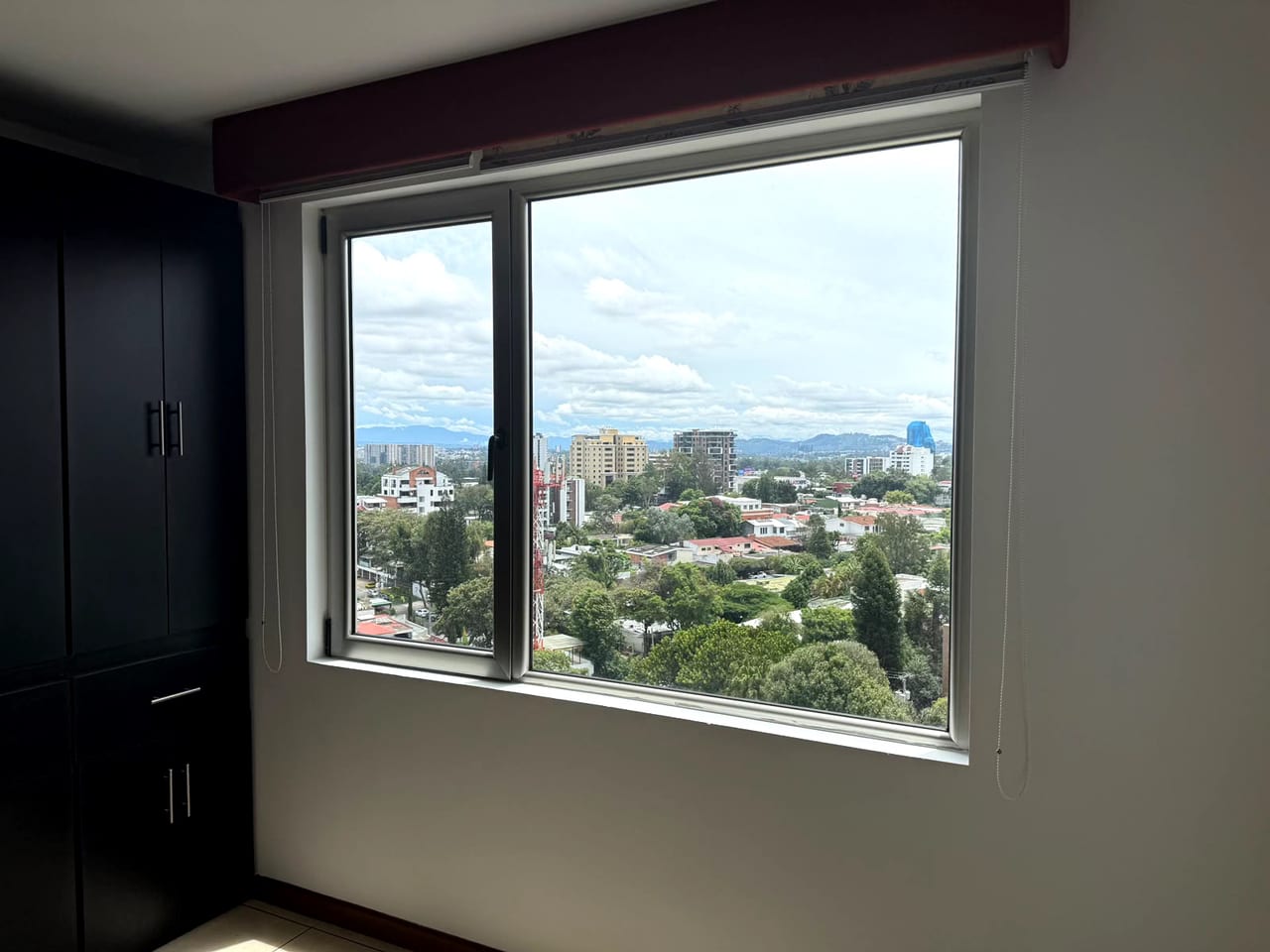 🏢 Apartamento en Alquiler – Edificio Botticelli 2, Zona 15 — foto 5 de 17