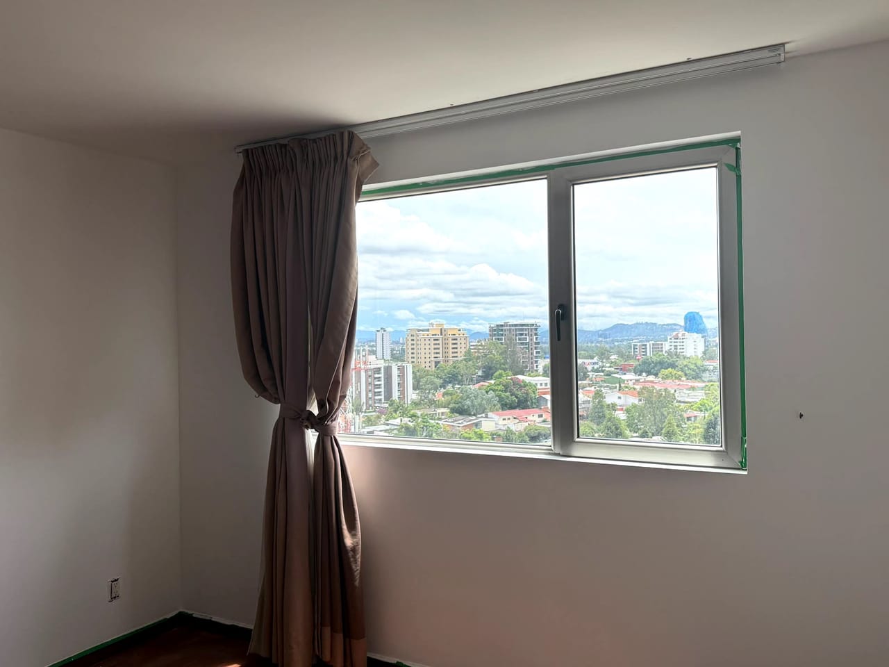 🏢 Apartamento en Alquiler – Edificio Botticelli 2, Zona 15 — foto 7 de 17