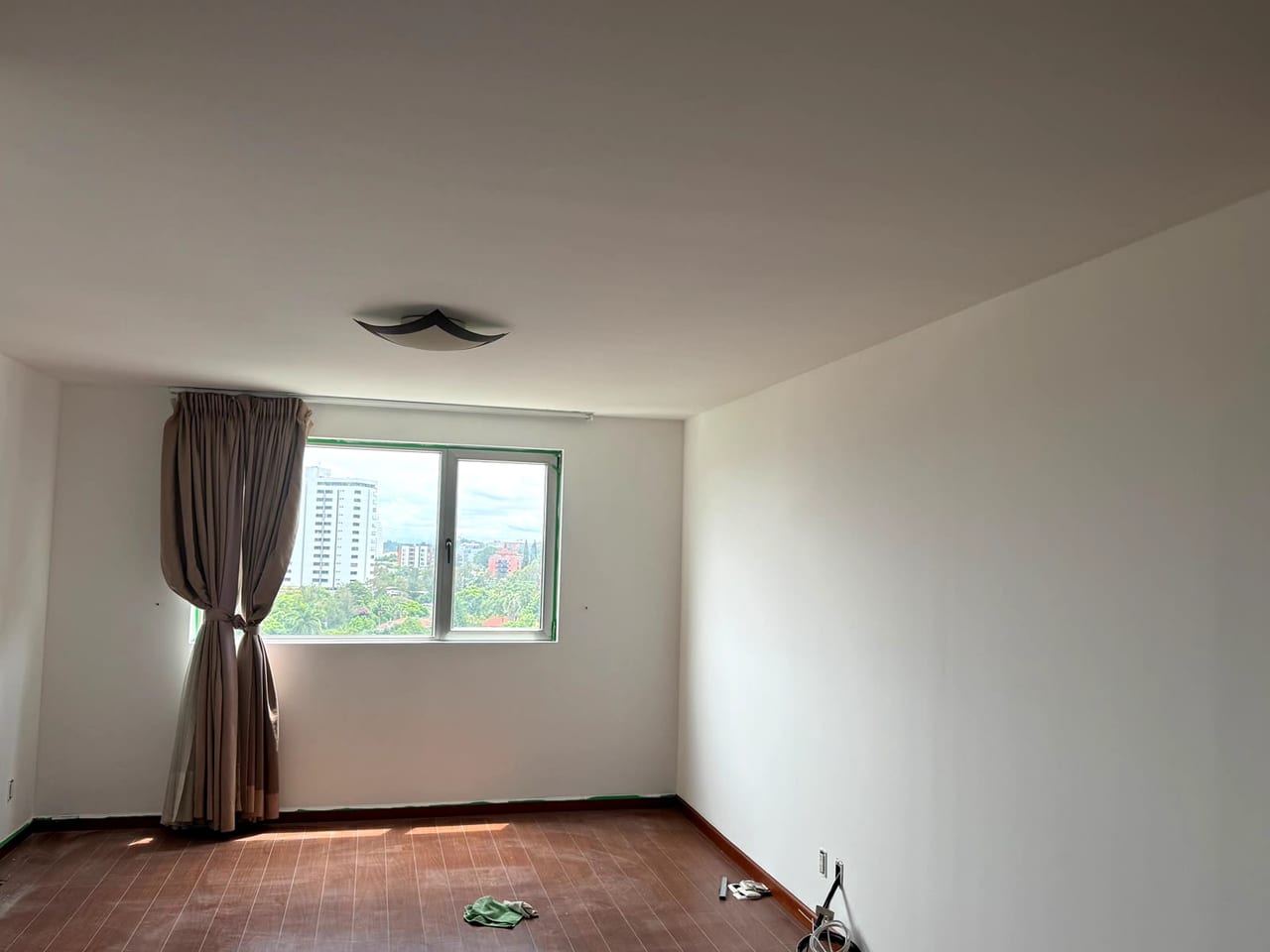🏢 Apartamento en Alquiler – Edificio Botticelli 2, Zona 15 — foto 4 de 17