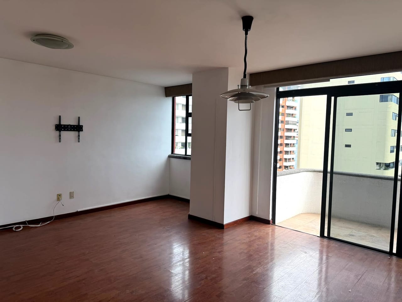 🏢 Apartamento en Venta – Edificio Bellini, Zona 14 — foto 9 de 13