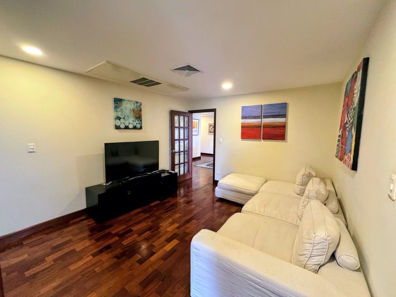 Venta Apartamento de Lujo, Edificio Santa María, Zona 10, Guatemala — foto 7 de 15