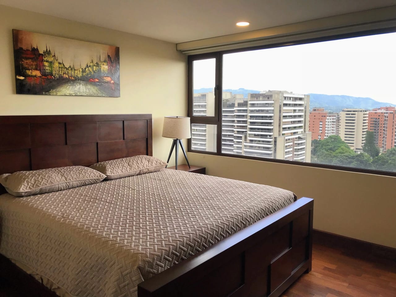 Venta Apartamento de Lujo, Edificio Santa María, Zona 10, Guatemala — foto 10 de 15