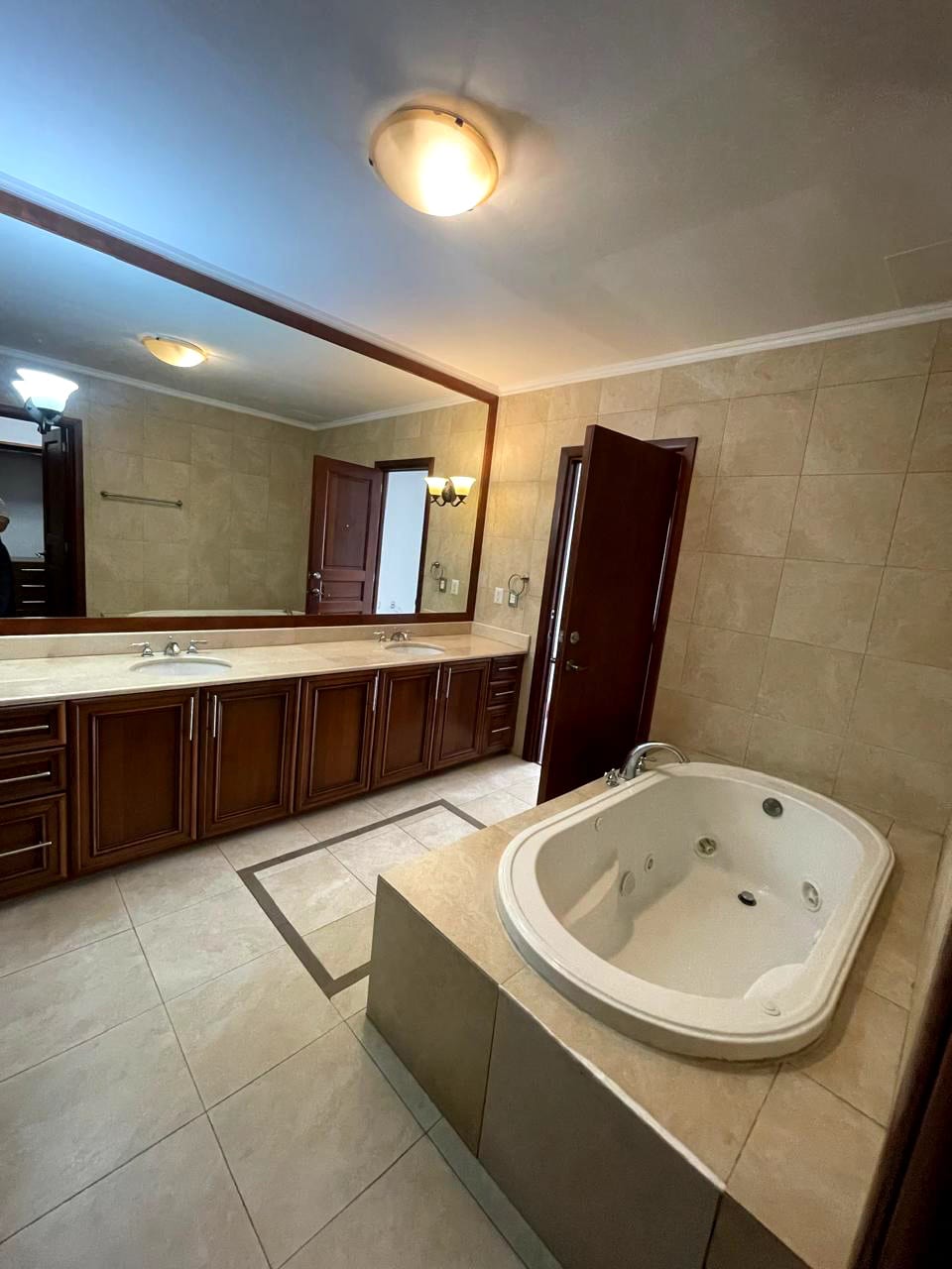 🏢 EN ALQUILER – TADEUS ZONA 14 — foto 9 de 17